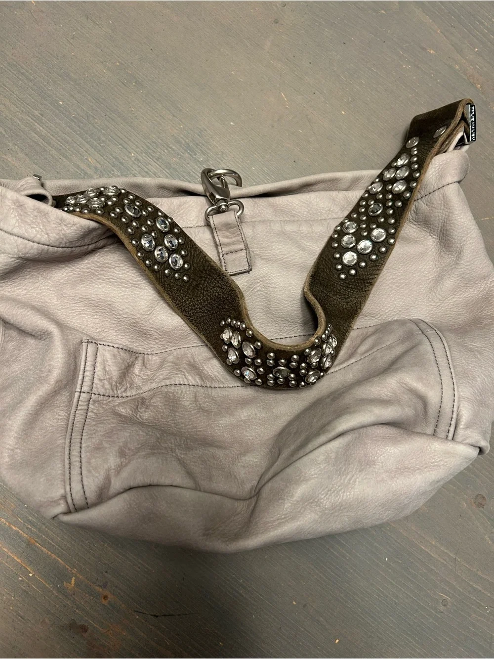 STUNNING Y2K Tylie Malibu soft leather bag with stunning embellished stra